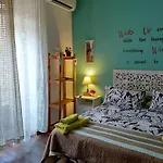 Spaccanapoli Bros. Bed and breakfast *