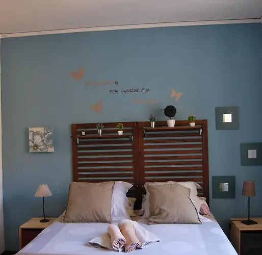 Oda ve Kahvaltı Spaccanapoli Bros. *