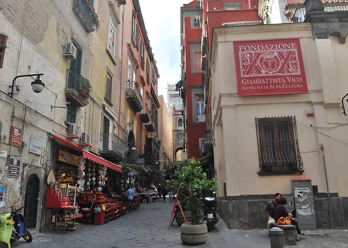 Spaccanapoli Bros. Oda ve Kahvaltı